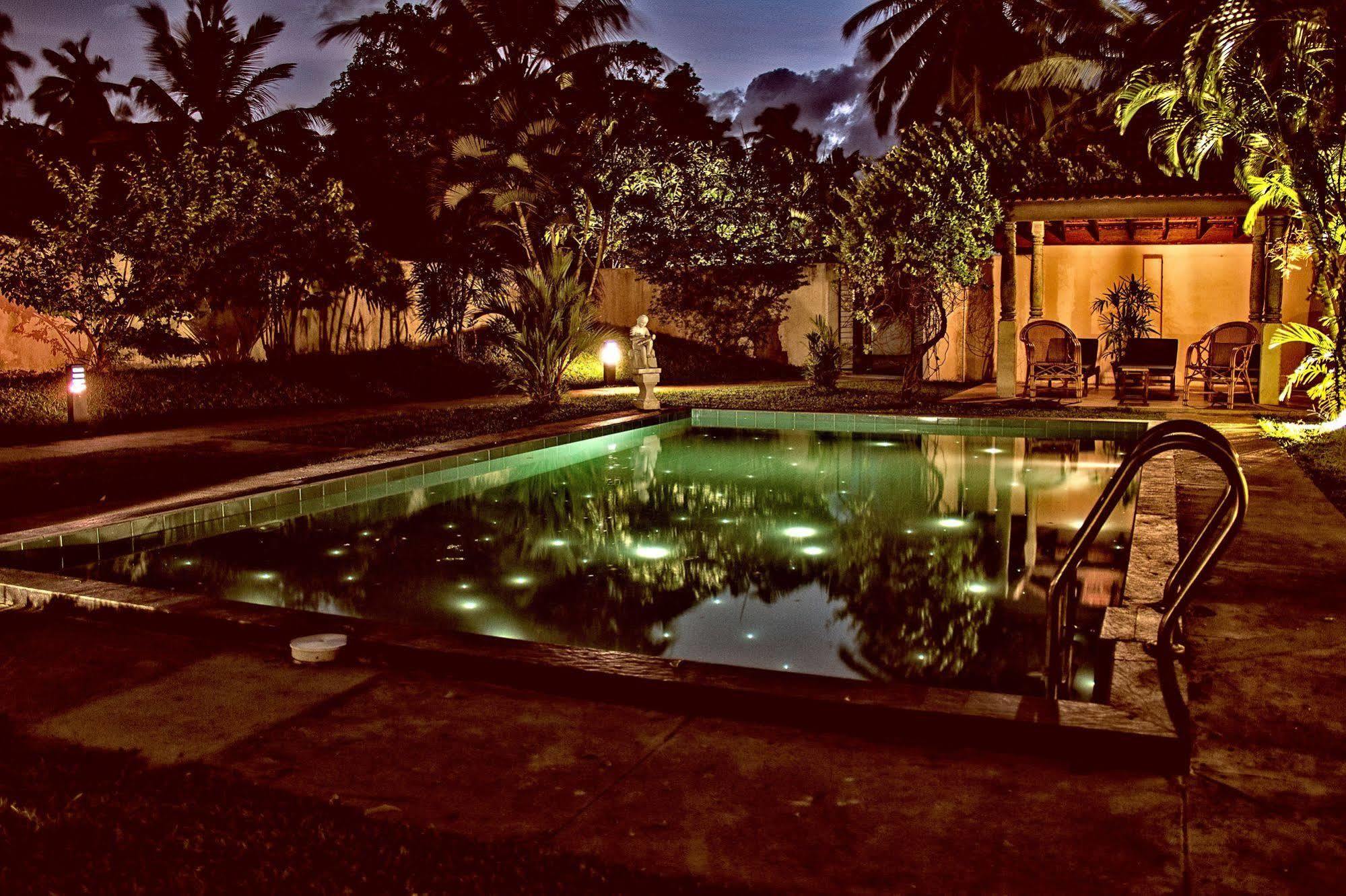 The Lagoon Villa Kurana Katunayaka Dış mekan fotoğraf