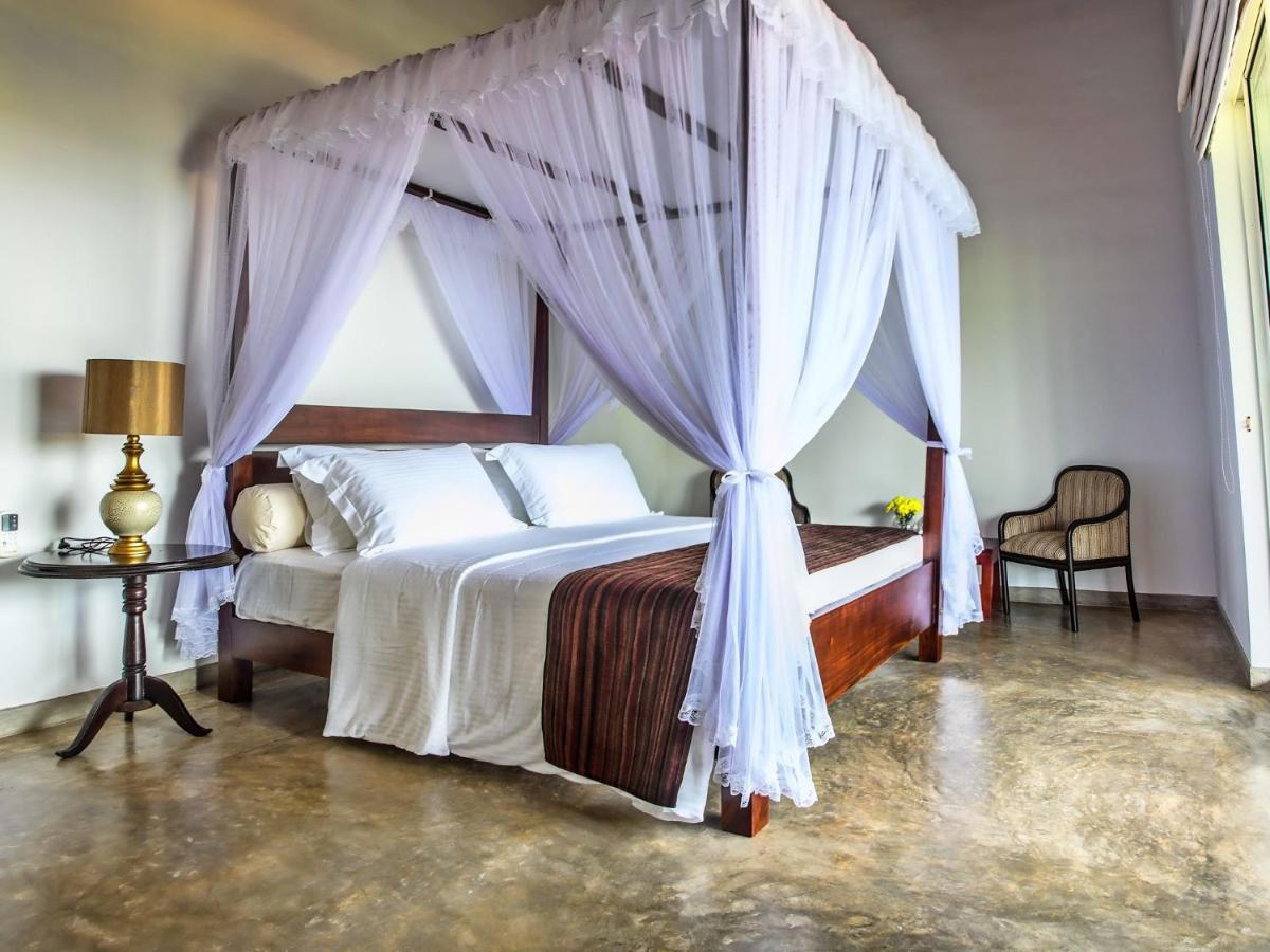 The Lagoon Villa Kurana Katunayaka Dış mekan fotoğraf
